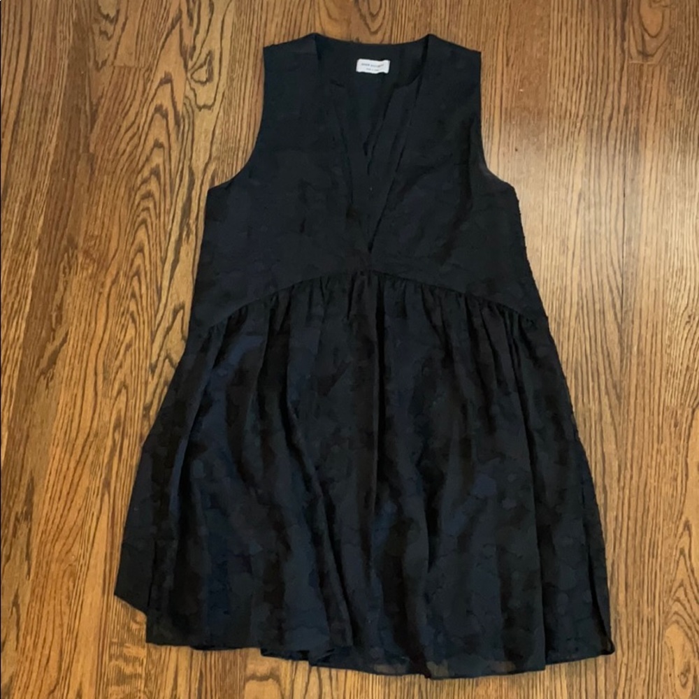 Eden Society Sleeveless Tunic